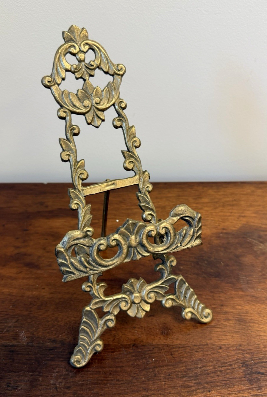 Vintage Ornate Brass Book Stand Easel Victorian Style Bible Plate Holder 10"
